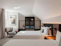 The Leeson Inn Hotels near Gallery 29