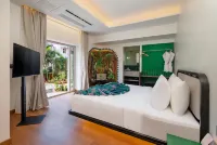 The Orchid Passaros Goa