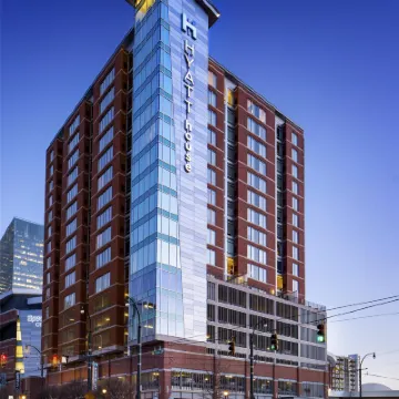 Hyatt House Charlotte/City Center Hotels near Bank of America Stadium