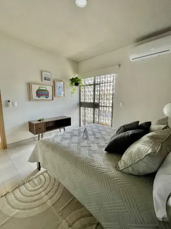 Casa San Fernando by Barrio México Отели рядом с достопримечательностью «Госпиталь Кабаньяс»