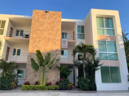 Oceanblue by Andiani Travel