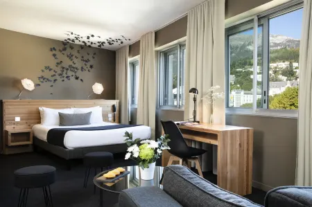 Mon Hotel à Gap Отели в г. Гап
