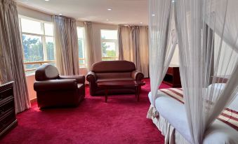 Bomah Hotel Limited