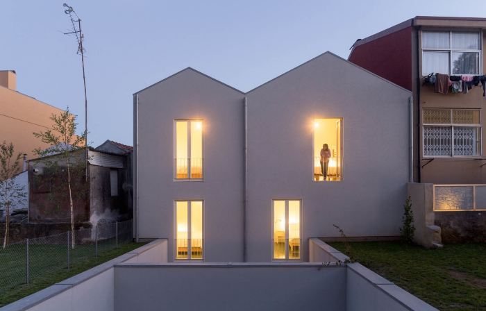 Duas Portas Townhouse