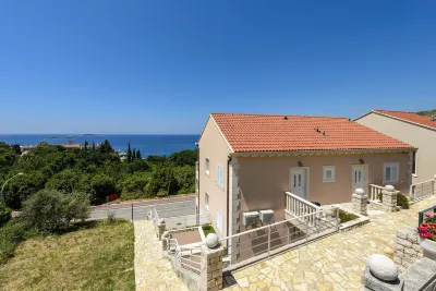 Apartments Maris