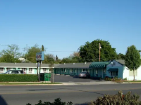 Economy Inn Hotels in Willows