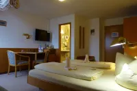 Hotel Restaurant Schweigener Hof Hotels in der Nähe von Kakteenland Steinfeld