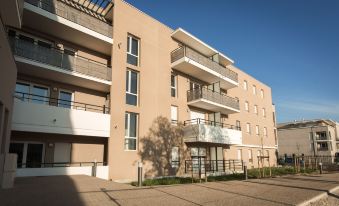 Zenao Appart'hôtels Villeneuve-lès-Avignon