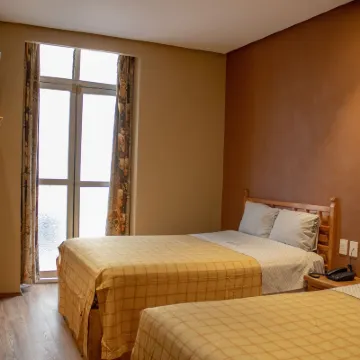 ホテル フアレス メキシコシティ・メトロポリタン大聖堂周辺のホテル