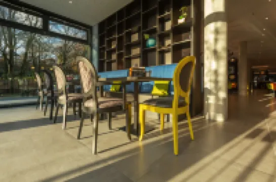 Holiday Inn - the niu, MOOD MAINZ by IHG