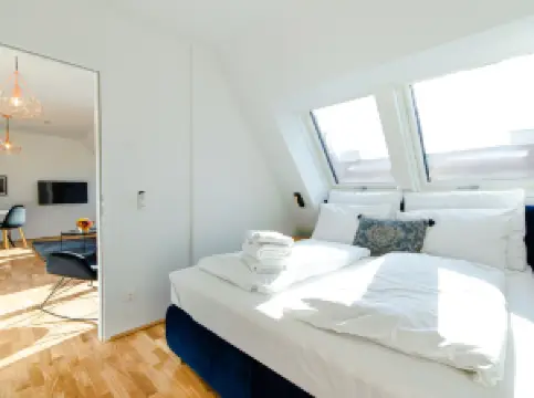 Grand Quarters City Residence