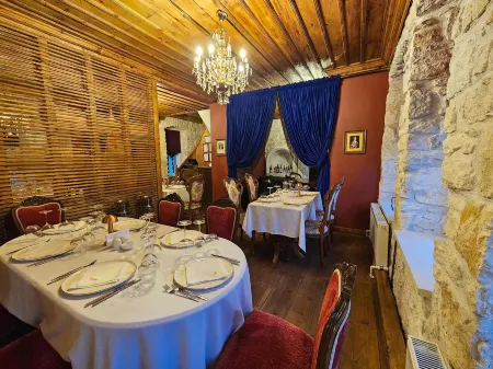 Alaz Restoran Turizm Отели в г. Орду