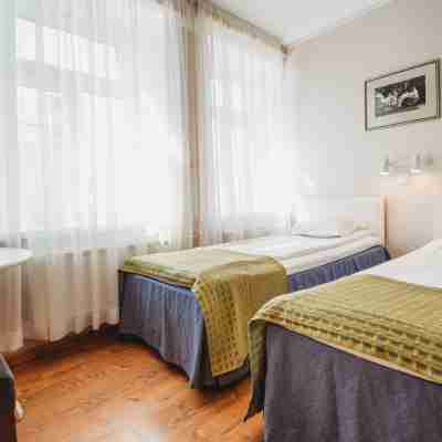 Economy Hotel Rooms