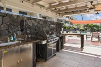 Big Island Holualoa Bay Villas by Coldwell Banker Island Vacations