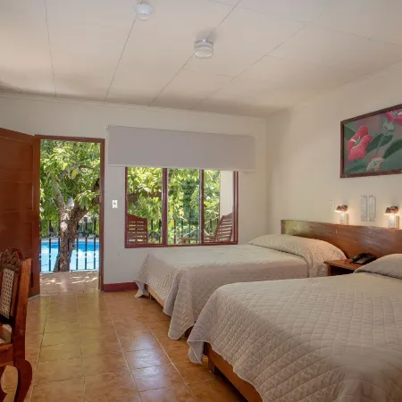 Hotel Boyeros