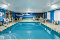 Comfort Inn & Suites Dayton Northwest - Englewood