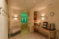 Cella Central Historic Boutique Hotel - spa