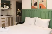 Minimalist Design Studio at Meikarta Apartment - 2-Star