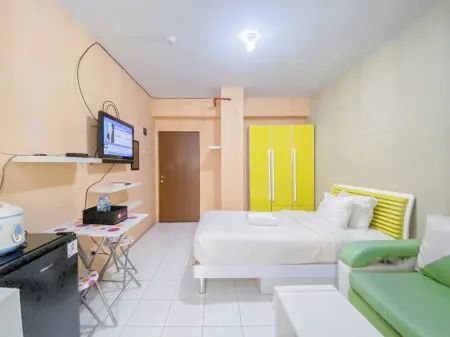 Great Deal Studio at Gateway Ahmad Yani Cicadas Apartment