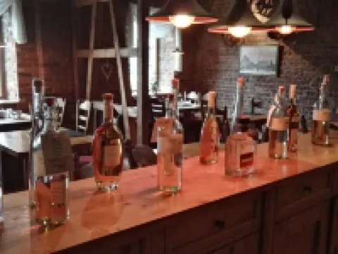 阿特斯艾紹斯酒店及餐廳 吉森酒店