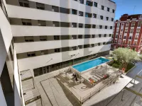 Livensa Living Studios Valencia Marina Real - Pools