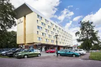 Qubus Hotel Głogów - Bãi đậu xe