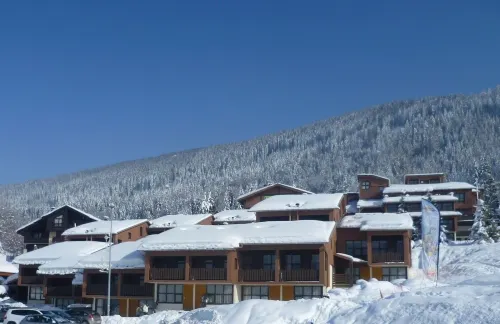 Village de Vacances les Flocons Verts Hotels in Scionzier