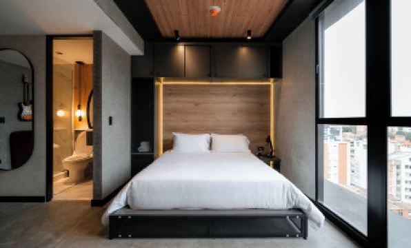 Indie Universe Creative Hotel