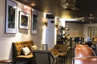 로크 누아르 오텔 & 스파