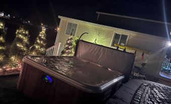 The Onset Beach Compound-Cape Cod Beach Resort & Oceanic Habitat