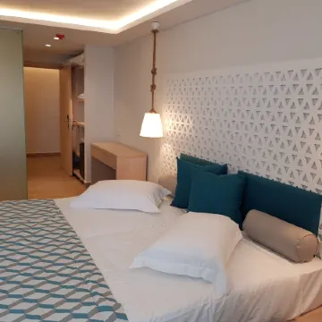 Triton Boutique Hotel