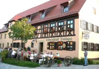 Gasthaus Dollinger Hôtels à : Fichtenau