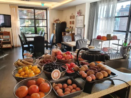 Namyangju Bukhangang Dolcecasa Hotel Отели в г. Намъянджу