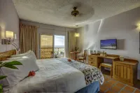 Grafton Beach Resort Hotels in Black Rock