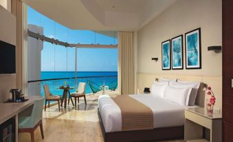 Altitude at Krystal Grand Cancun - All Inclusive