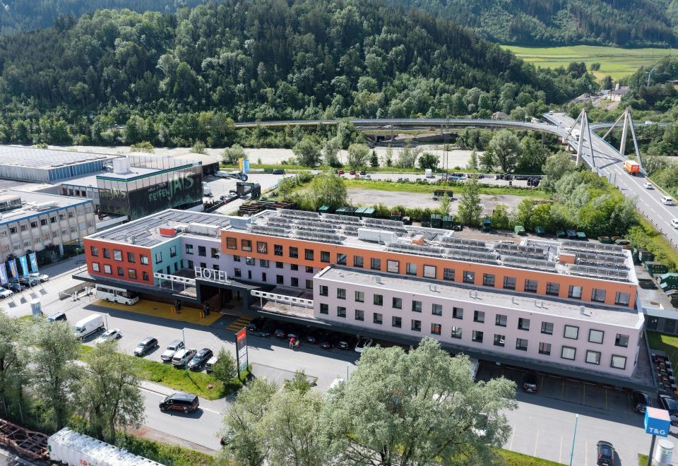 hotel overview picture