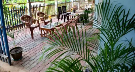 Hamsam Villaa Отели в г. Баттикалоа