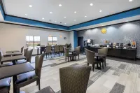 La Quinta Inn & Suites by Wyndham Mt. Pleasant