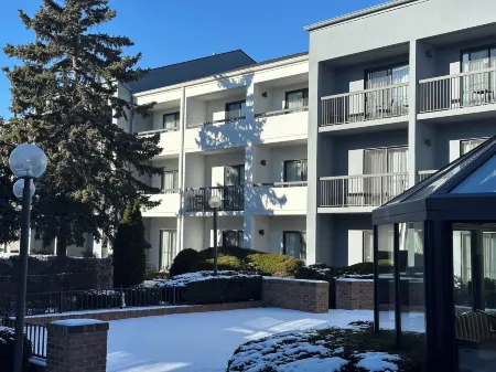 Courtyard Chicago Glenview/Northbrook