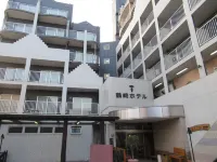 鶴崎酒店 鄰近大在站的酒店