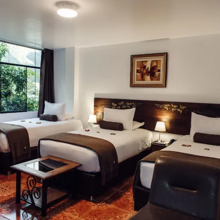 Hotel Retama Machupicchu Отели в г. Агуас-Кальентес