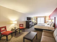 La Quinta Inn & Suites by Wyndham Fargo-Medical Center - 2-Star