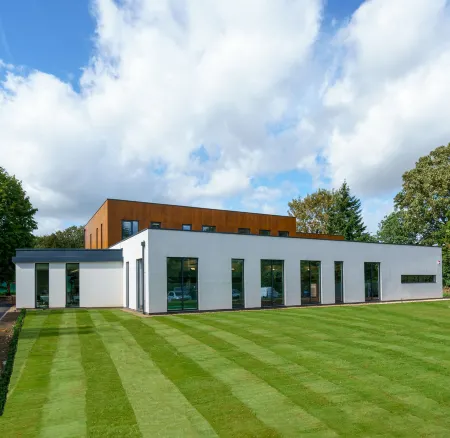 Phyllis Court Members Club