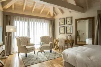 Puebloastur Eco Resort Hotel & Spa فنادق في Arriondas
