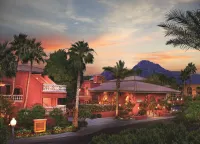 Hilton Phoenix Resort at the Peak Các khách sạn gần GCU Stadium