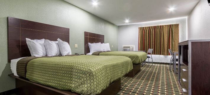 Scottish Inn and Suites Tomball Hotels in Tomball