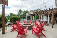 Country Inn & Suites by Radisson, Lake George Queensbury, NY Hotels in Lake Luzerne