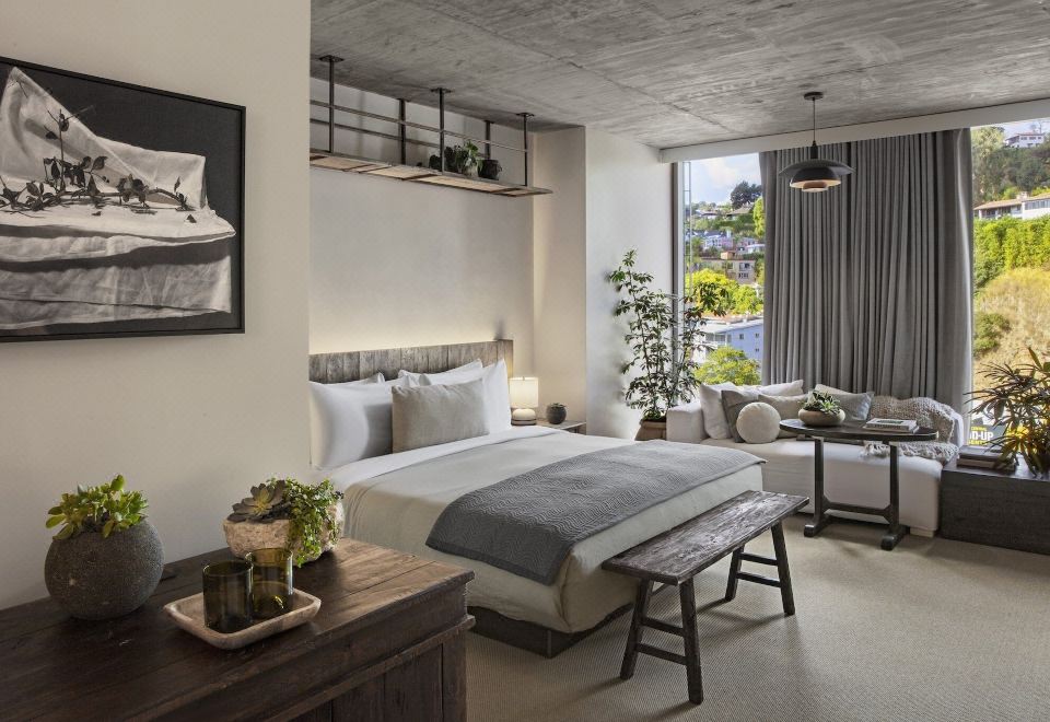 1 호텔 웨스트 할리우드의 옥상 수영장 전경