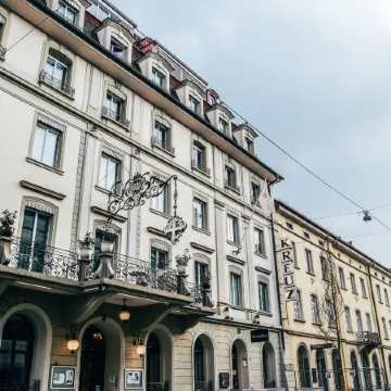 Hotel Weißes Kreuz Отели в г. Брегенц