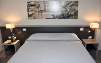 La Sosta Motel Tavola Calda Hôtels à : 